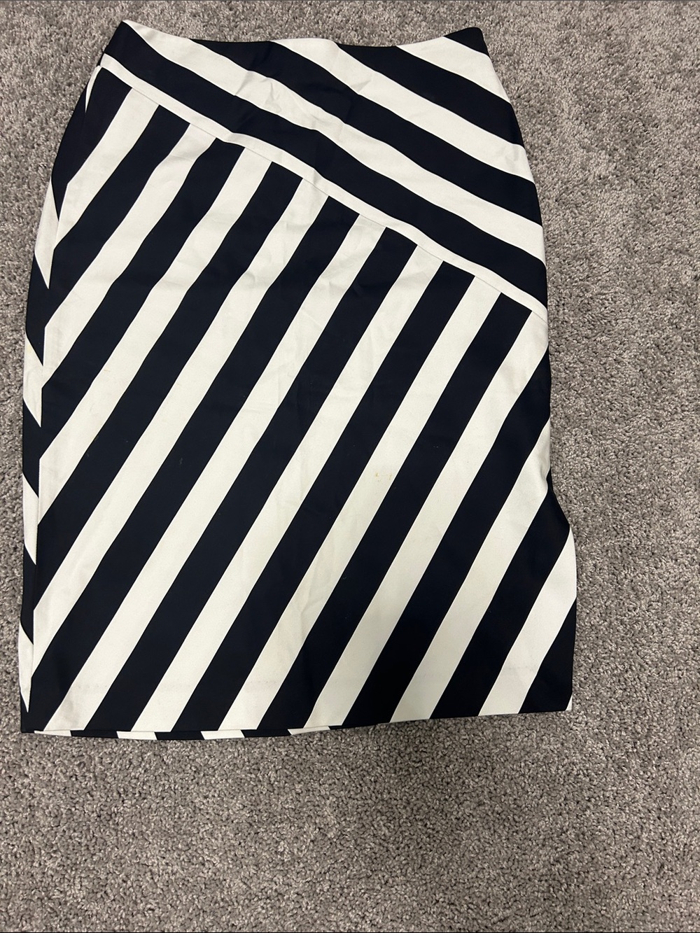 Banana Republic Black and White Diagonal Stripe Pencil Skirt